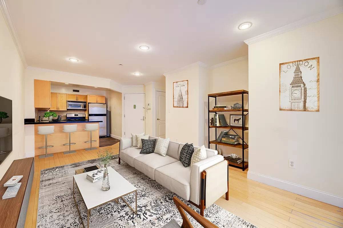 Experience the comfort of modern living at 143 Mulberry Street in this spacious 2 bedroom, 2 bathroom duplex Penthouse spanning over 1, 000 square feet.