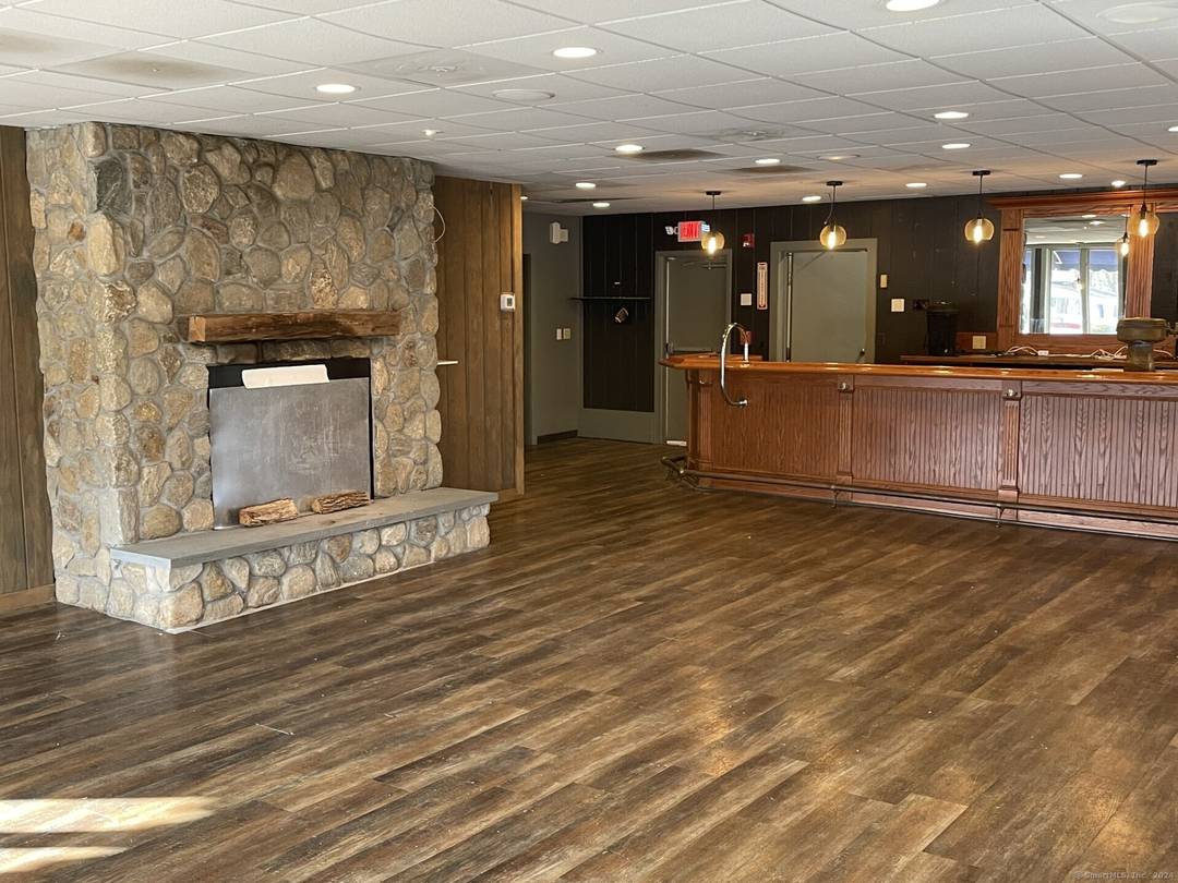 FOR LEASE approximately 5, 400 sq ft on US Route 1 of recently renovated restaurant space, including huge outdoor deck with outdoor bar area.