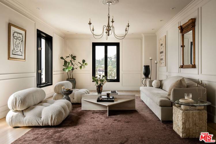 1424 N Crescent Heights Blvd 2BR Hollywood Hills East La