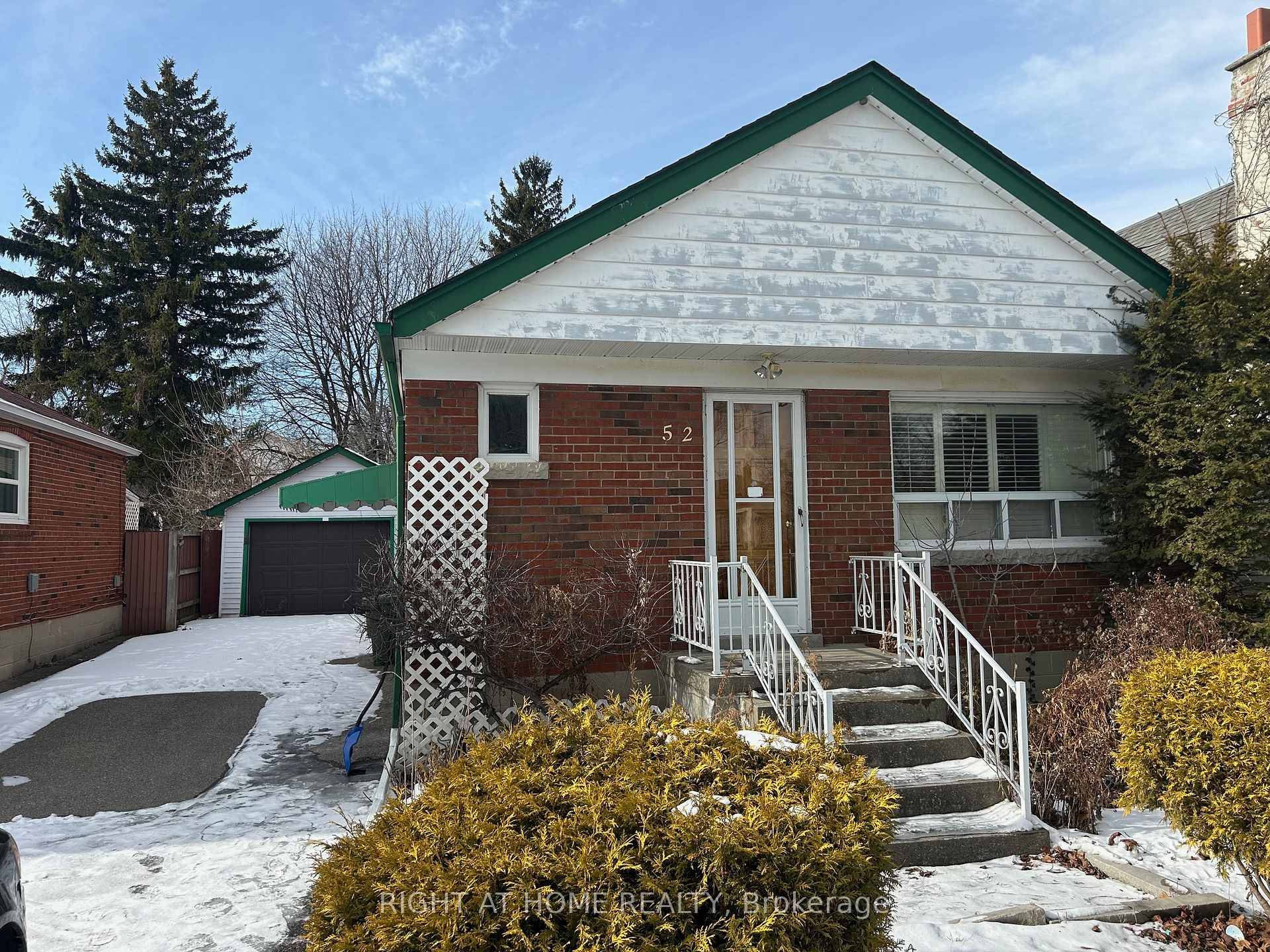 Basement Apt With Living Room, 2 Bedrooms And Washroom.
