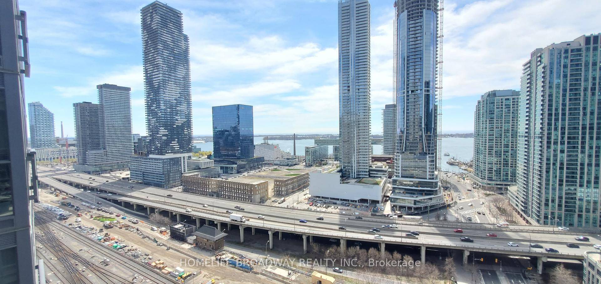Located In The Heart Of The Financial amp ; Entertainment District, Bright amp ; Spacious 1 Bedroom Den, South Facing With Open View Overlooking Lake Front, Large Den, 9 Feet ...
