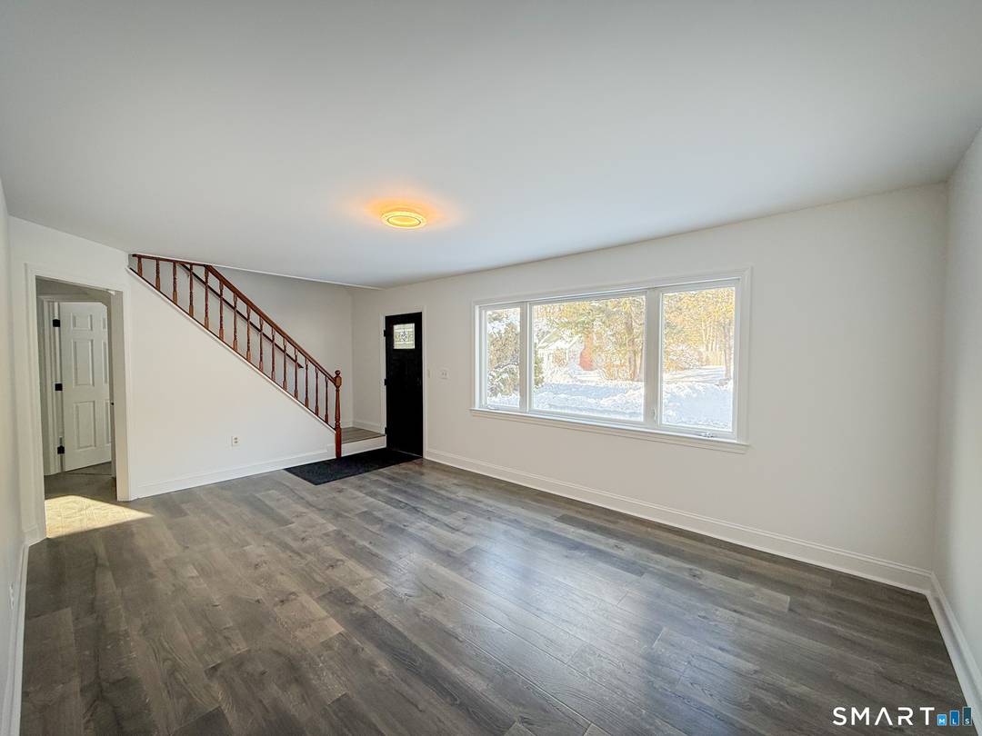 Look no further this beautiful and renovated Cape !