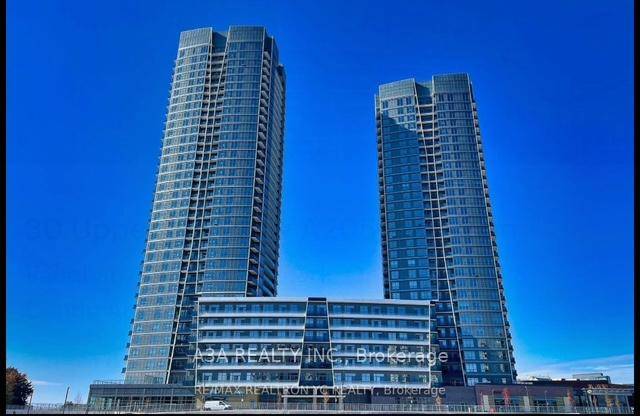 Welcome to your dream Penthouse condo at Promenade Park Towers !