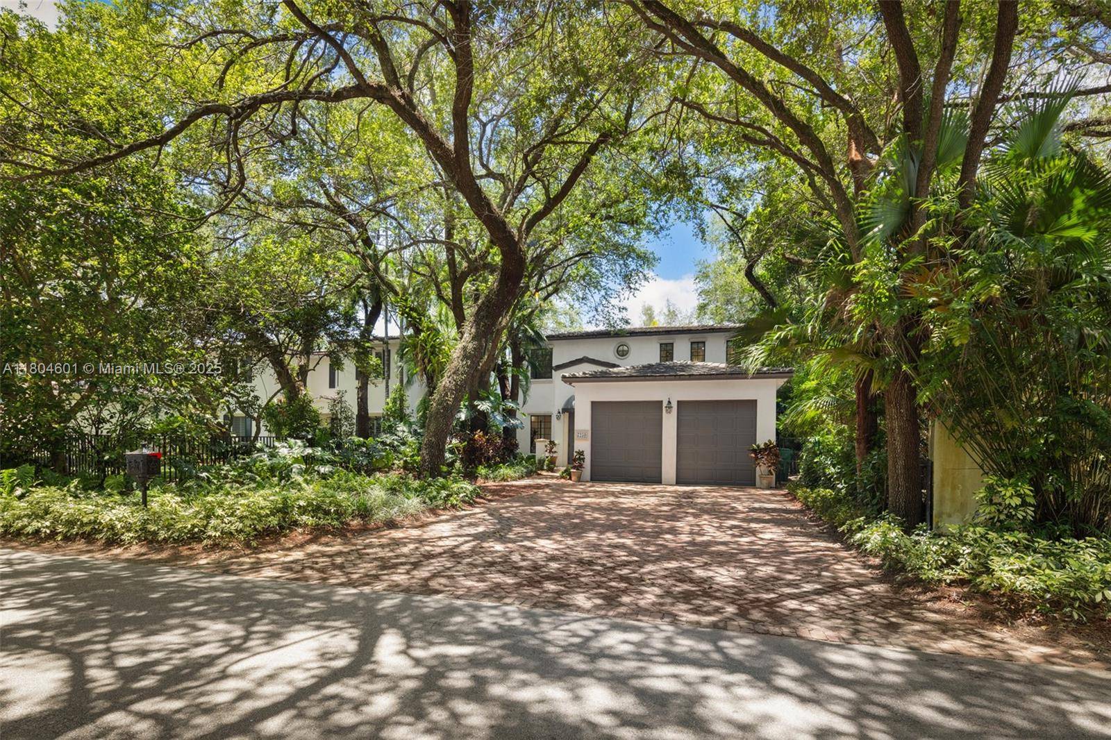 Stunning 5BD 4. 5BA residence in the coveted Platinum Triangle, ideal for families amp ; zoned for top rated Sunset Elementary.