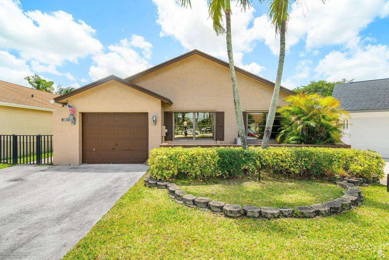 This charming 3 bedroom, 2 bathroom home offers an inviting lifestyle with a spacious open floor plan, perfect for relaxing and entertaining.