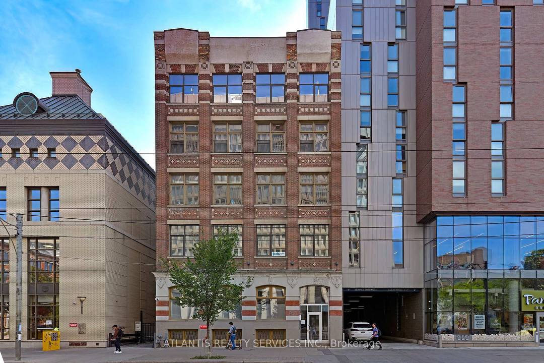 Prime Brick And Beam Mixed Use Building Located Steps From U of T Campus.