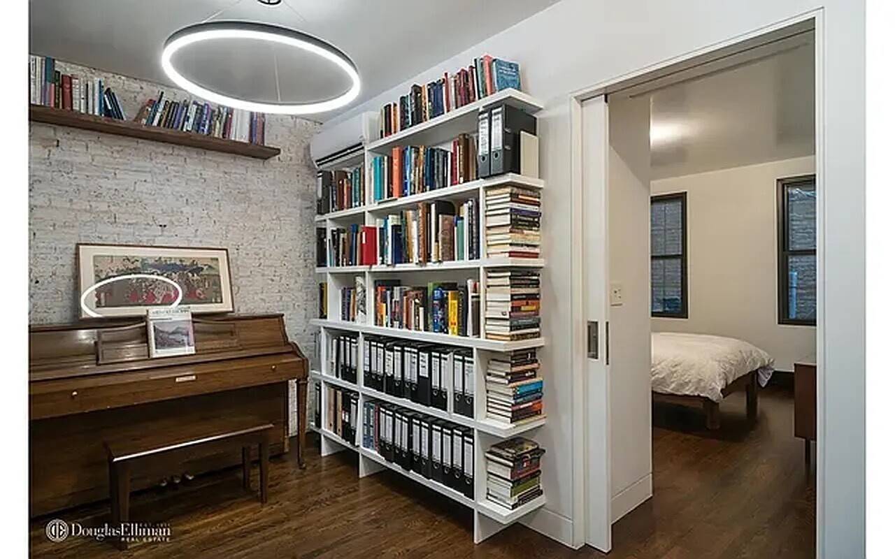 Available on or around November 4, 2025 Showings by appointment only iPhone video walk through available upon request Beautifully Renovated Tribeca Loft This classic Tribeca loft has been thoughtfully updated ...