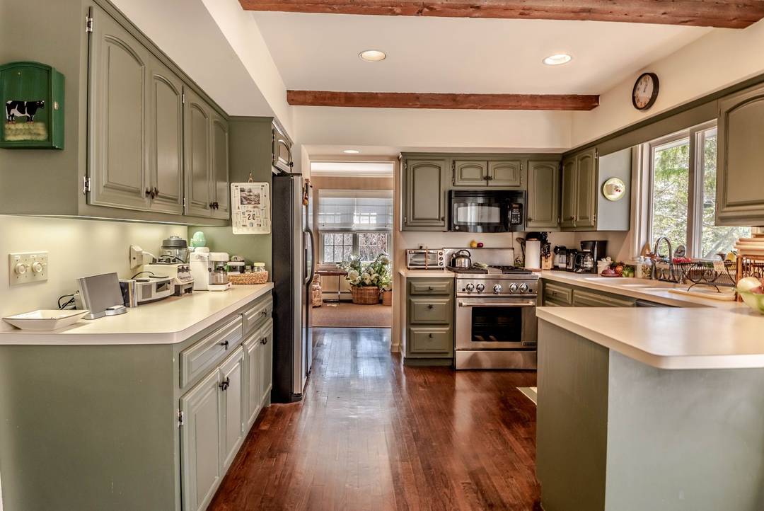 East Hampton 4 Bedrooms Heated Pool Near Louse Point