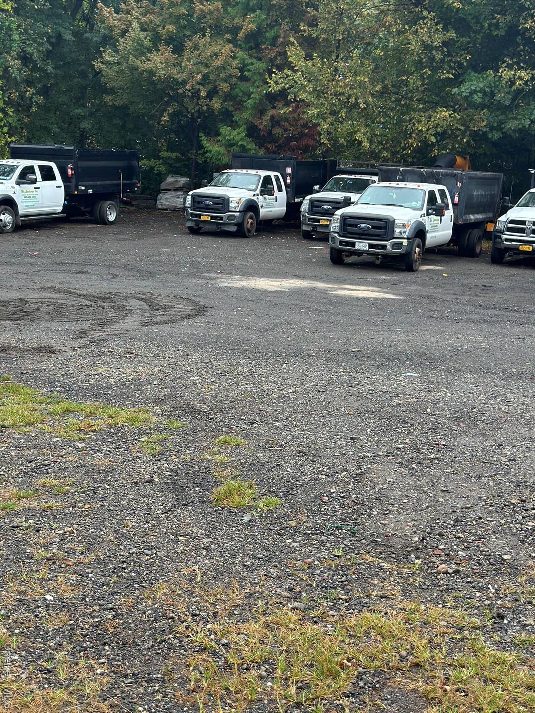 Position your business for success at 601 Chestnut Ridge Rd.