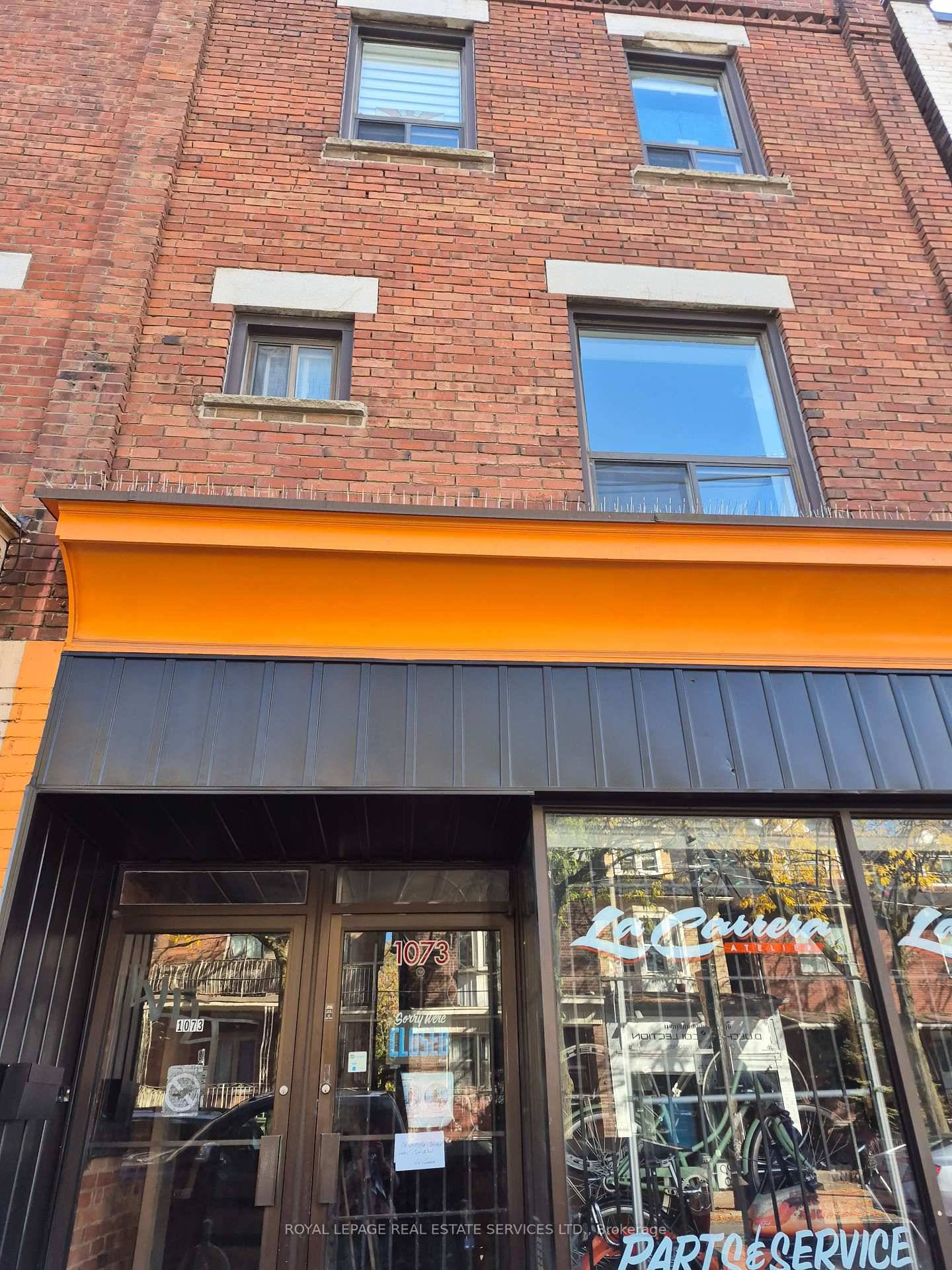 Fully renovated ! 2 Bedroom one washroom apartment.