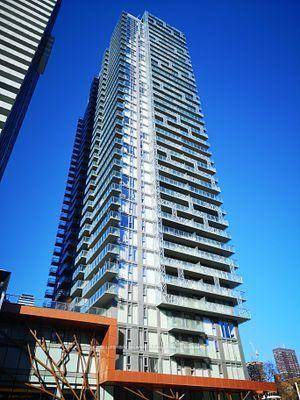 Luxurious And Functional Split 2Br amp ; 2 Bath At Yonge Wellesley, Unobstructed South And East Lake View, Large Balcony And A Sun Filled Living Room.
