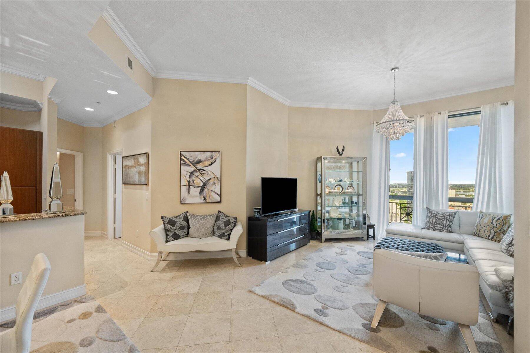 An elegant beauty on a high floor with exceptional western exposure for the ultimate sunset and city views.