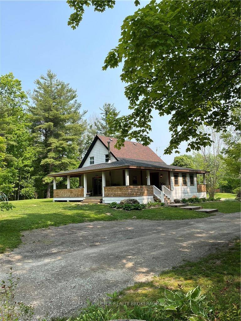 Welcome to 2352 McDonald Road Country Living at Its Best !