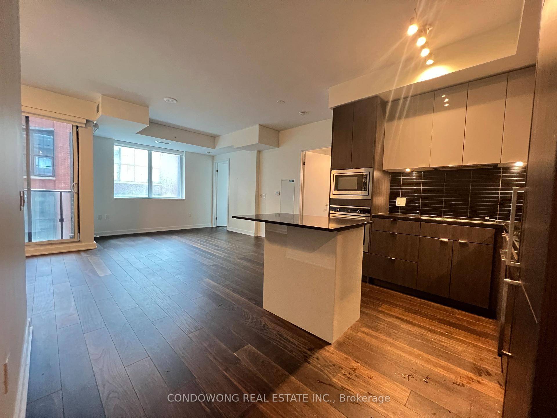 Large 2 Bedroom Den Condo With South East View.