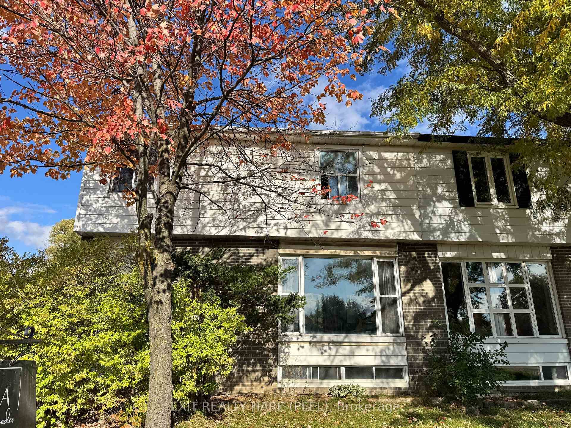 Discover the privacy and tranquility this home offers, backing onto a lush greenbelt and conveniently located near schools and public transit.