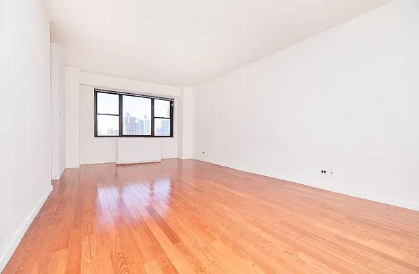 The East Winds has it all !