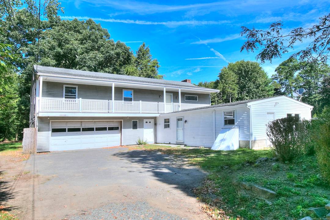 Single Family with legal accessory apartment.