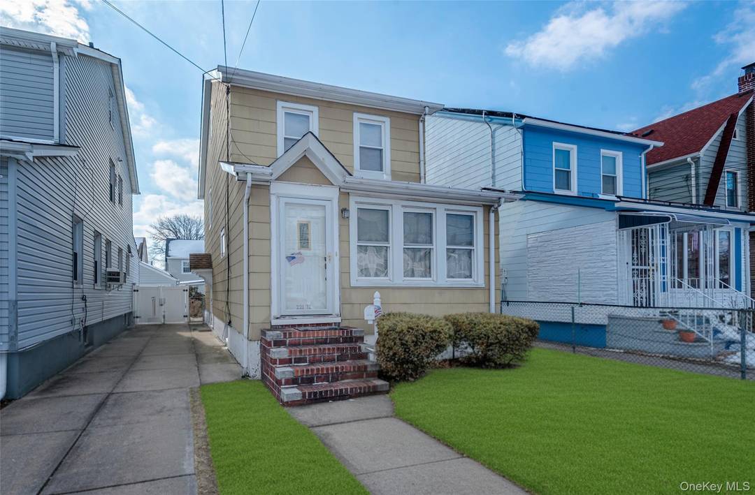 Great value in Queens Village zoned for School District 29.