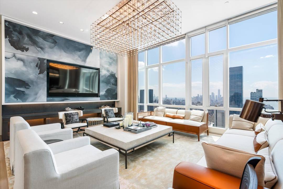 Penthouse PH1C, located on the uppermost floors of 460 West 42nd Street, is a breathtaking 2 bedroom, 2, 135 square foot luxury residence offering dramatic north and west facing panoramic ...