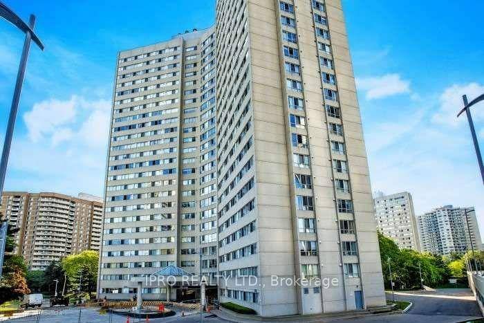 Enjoy a spacious living experience !