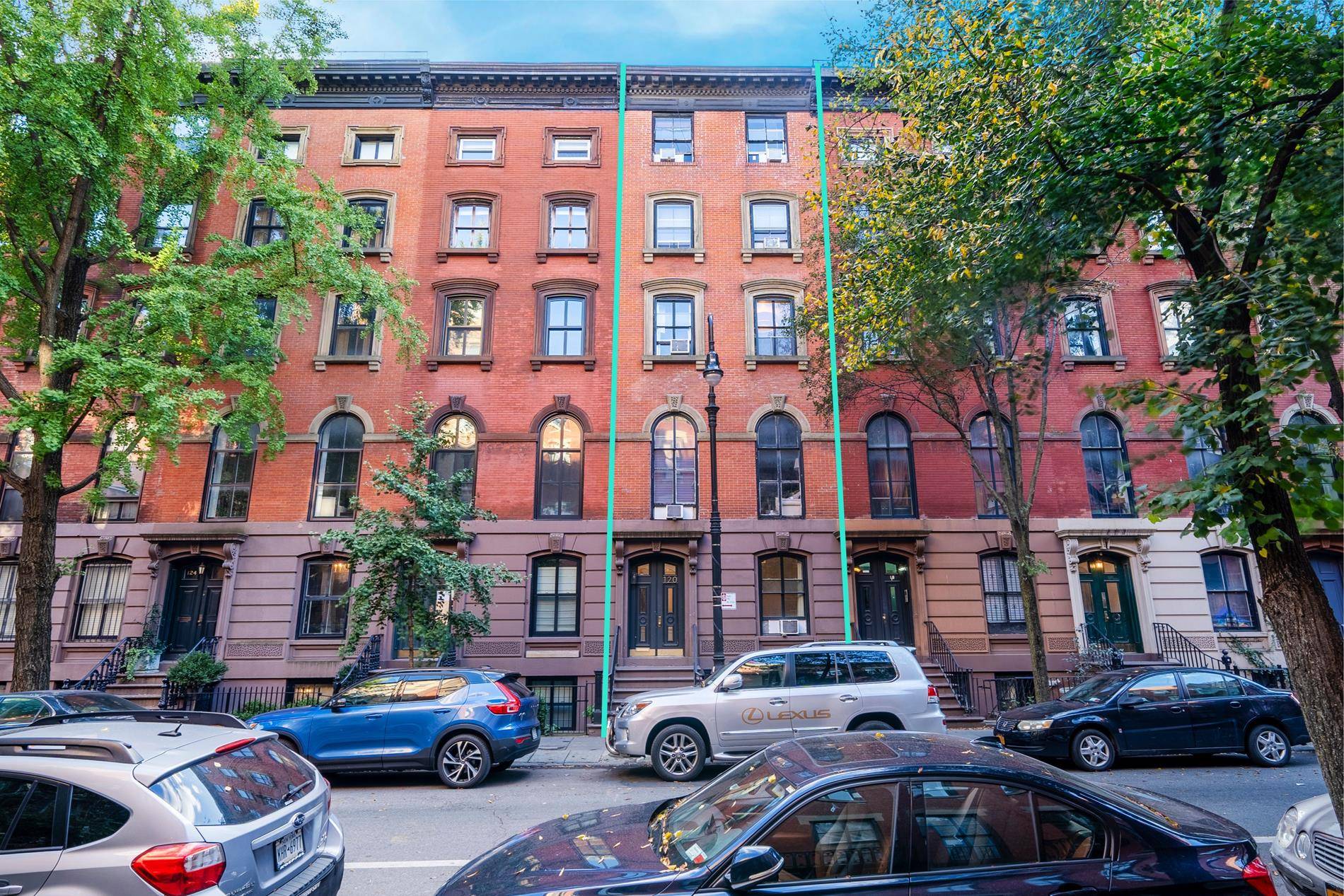 120 East 10th Street in Manhattan is a prime investment opportunity.