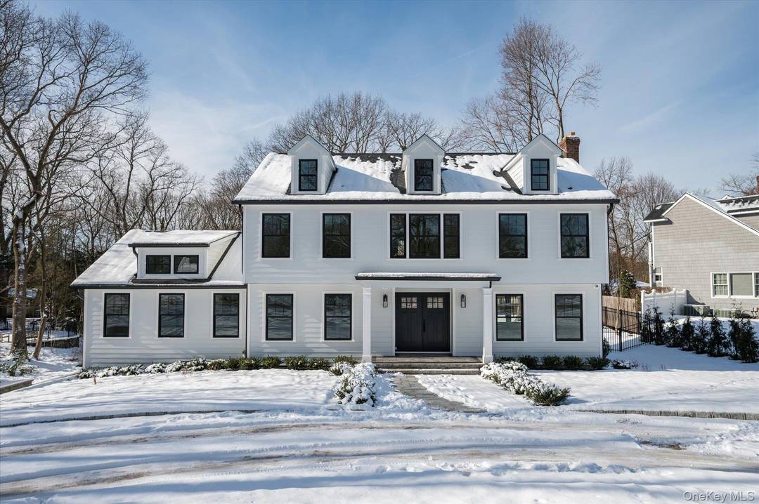 Welcome to 20 Fox Hunt Lane, a truly exceptional gut renovated 4 bedroom, 4 bath Colonial in the heart of Cold Spring Harbor, set on a flat half acre lot ...