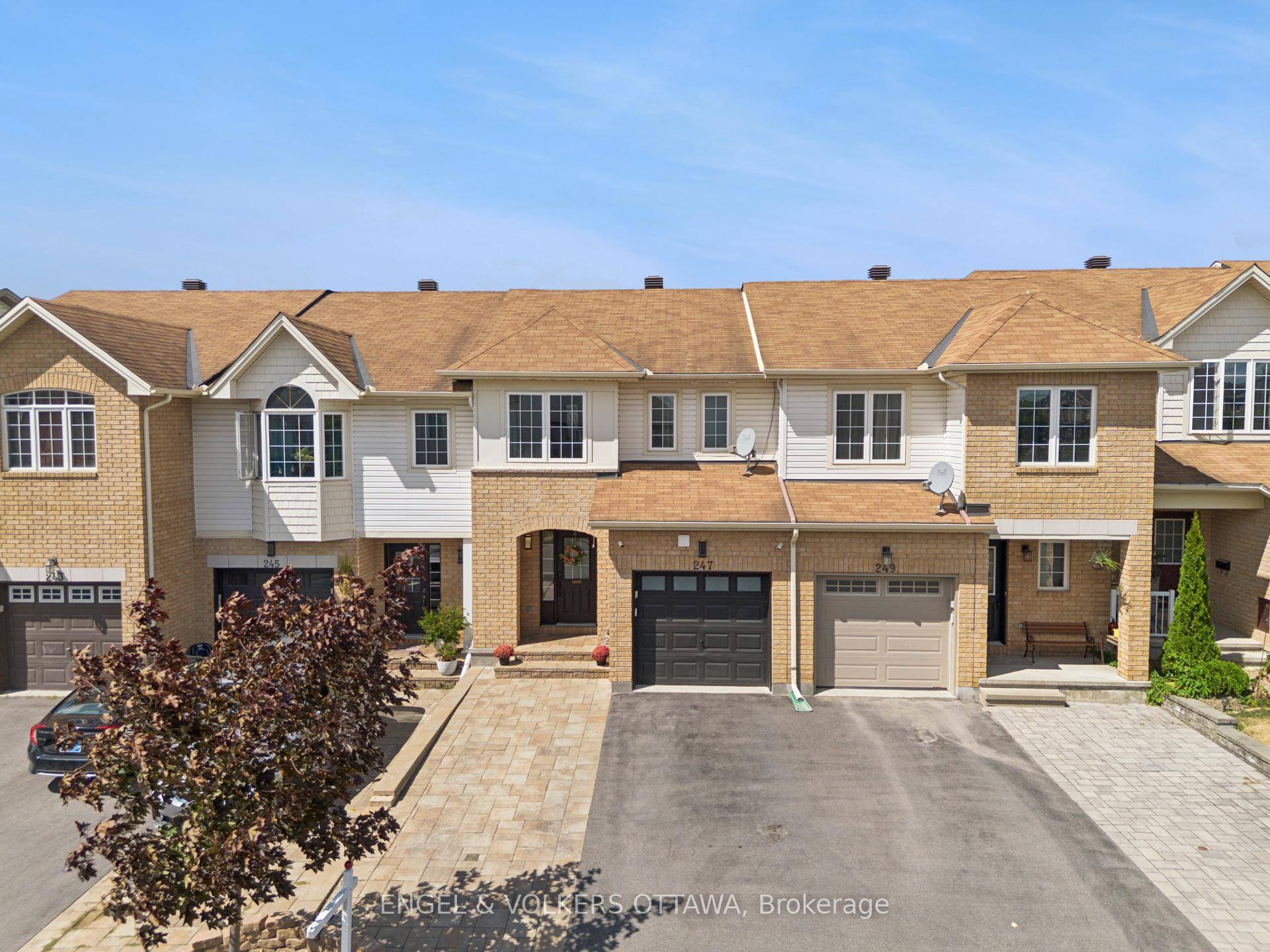 Welcome to this impeccably maintained townhome in the highly desirable community of Bradley Estates renowned for its family friendly charm, and close proximity to scenic parks and top rated schools.
