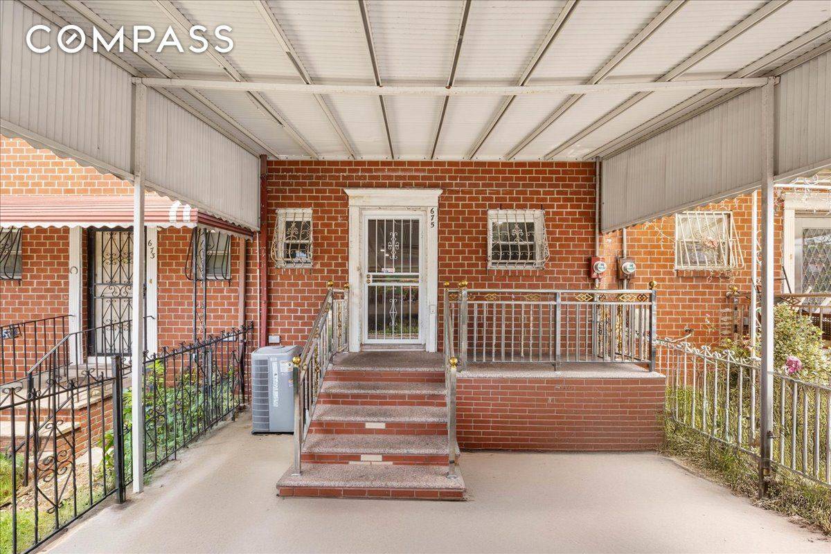 Welcome to 675 Saratoga Avenue, a first time home buyer or investor friendly opportunity.