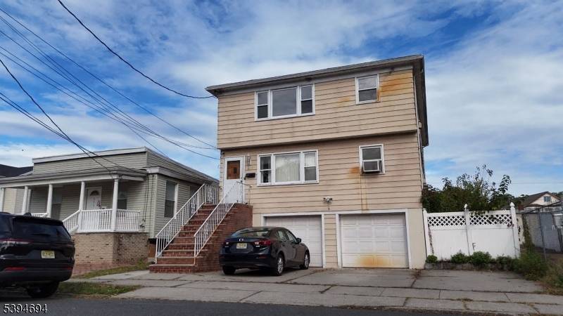 Great Investment or Owner Occupant Opportunity in Hillside, NJ !