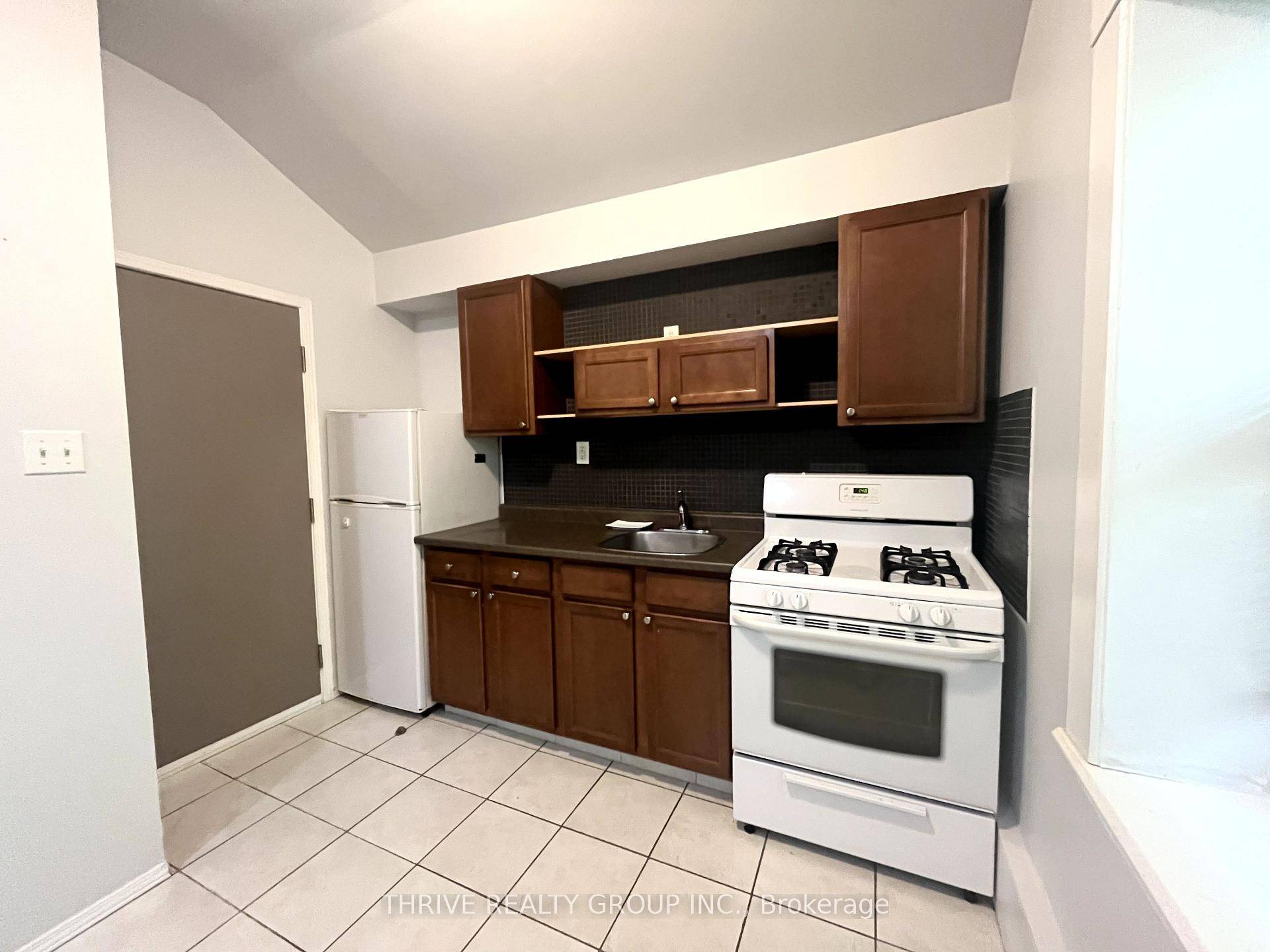 Welcome to 1 Waverley Place, a peaceful retreat surrounded by nature while still offering the convenience of city living.