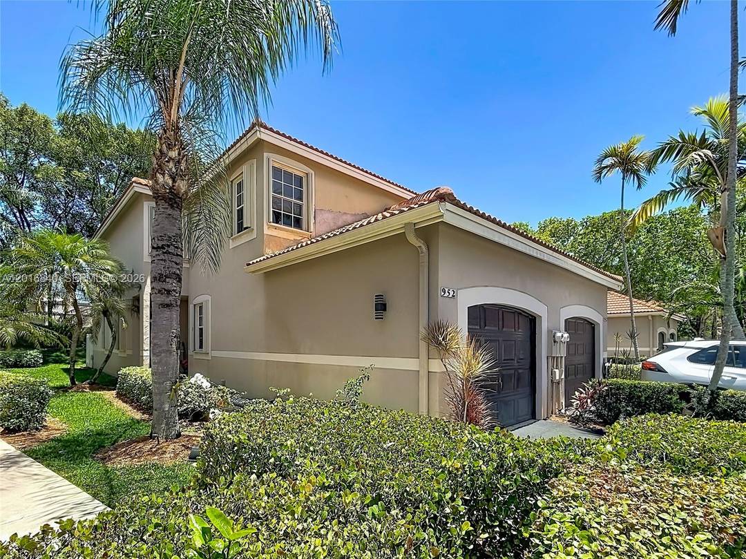 Beautifully remodeled 3 bedroom, 2.