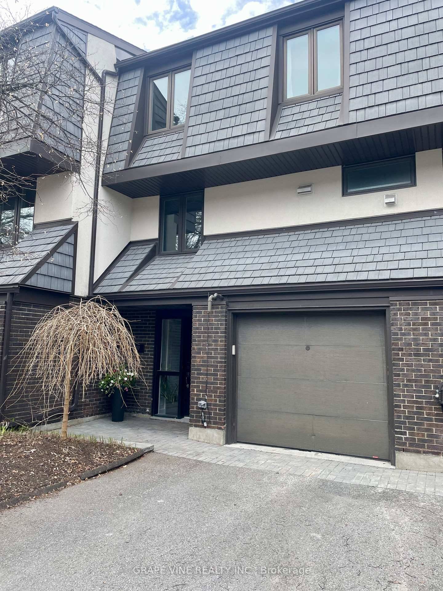 Stunningly renovated 3 bedroom 2.