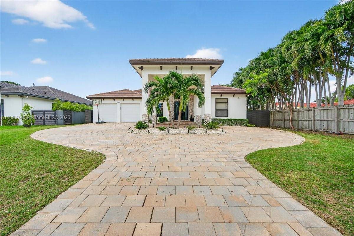 Sophisticated 2022 Contemporary Residence showcasing exquisite design and superior craftsmanship throughout.