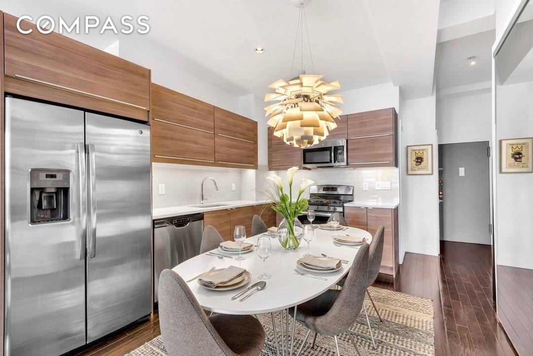 Apartment 17D at 315 7th Avenue offers a rare blend of volume, light, and quiet sophistication in the heart of Chelsea.