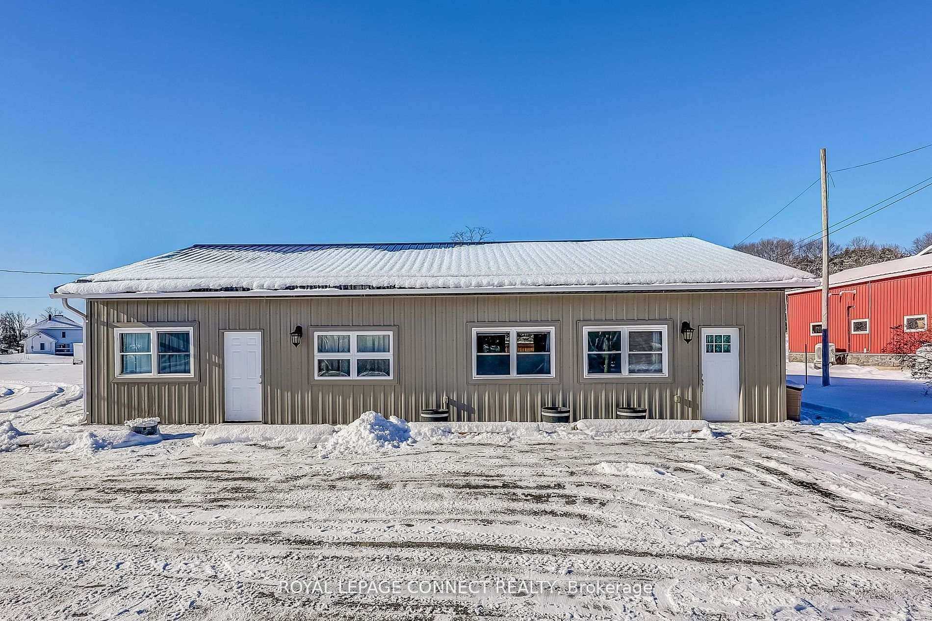 Rare Commercial Opportunity with Residential Component !