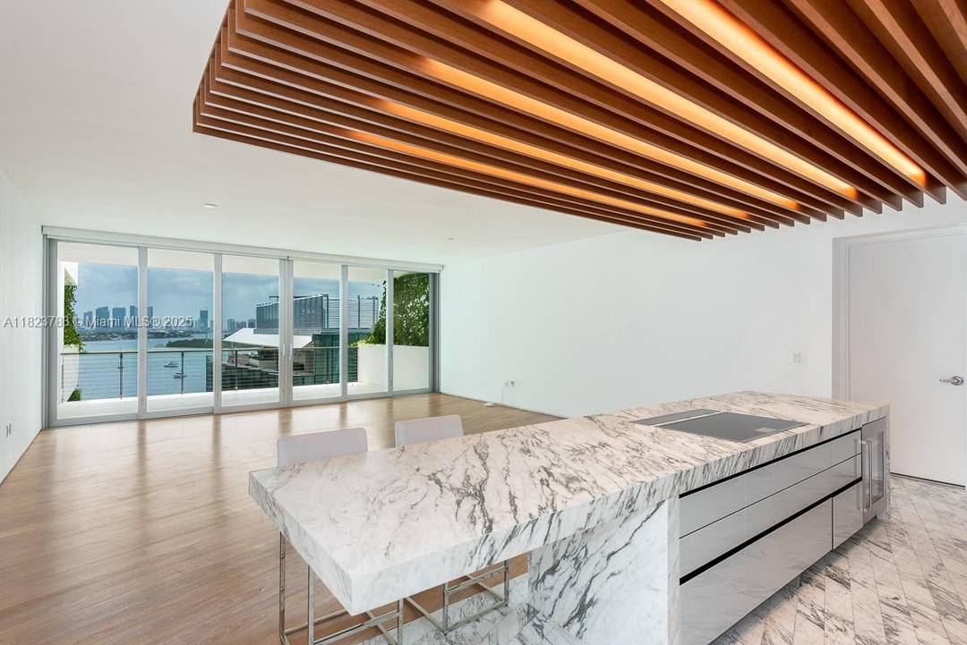 Welcome to the timeless elegance of Monad Terrace, an architectural masterpiece by Pritzker Prize winning Jean Nouvel.