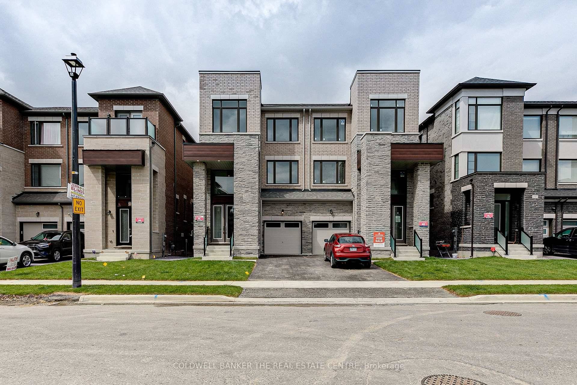 Stunning Semi Detached Home in a Prime Location !