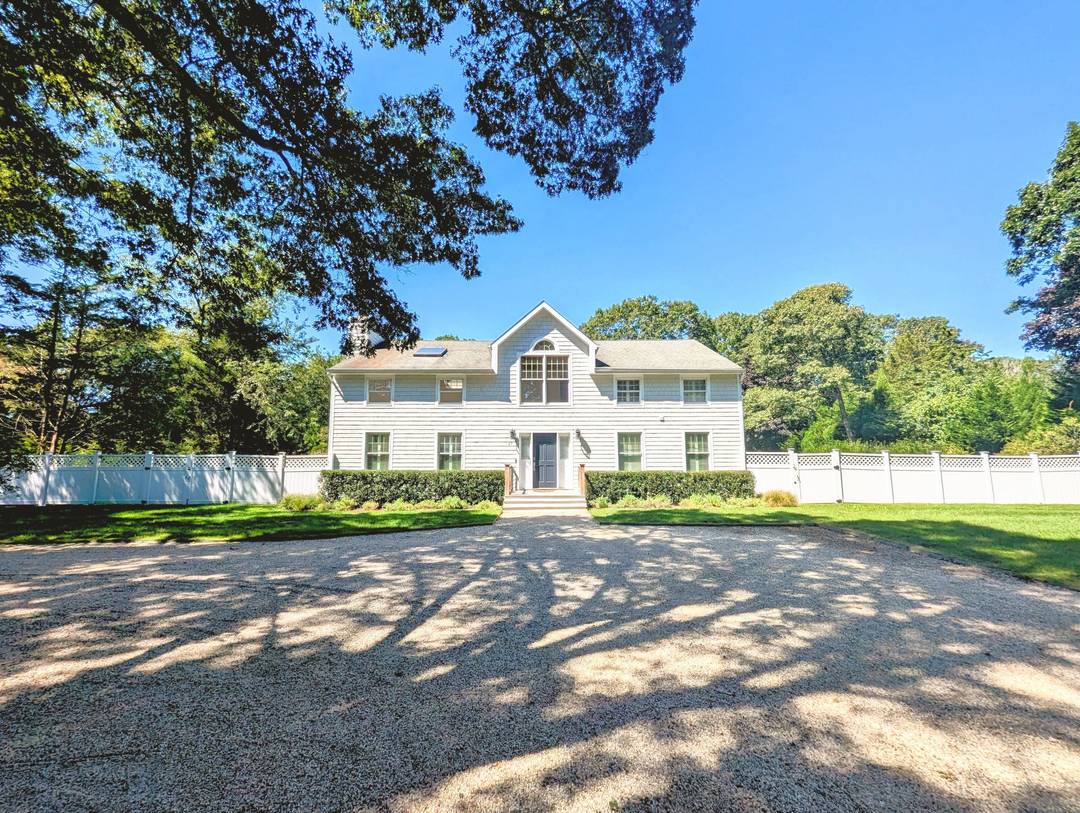 East Hampton Village Fringe