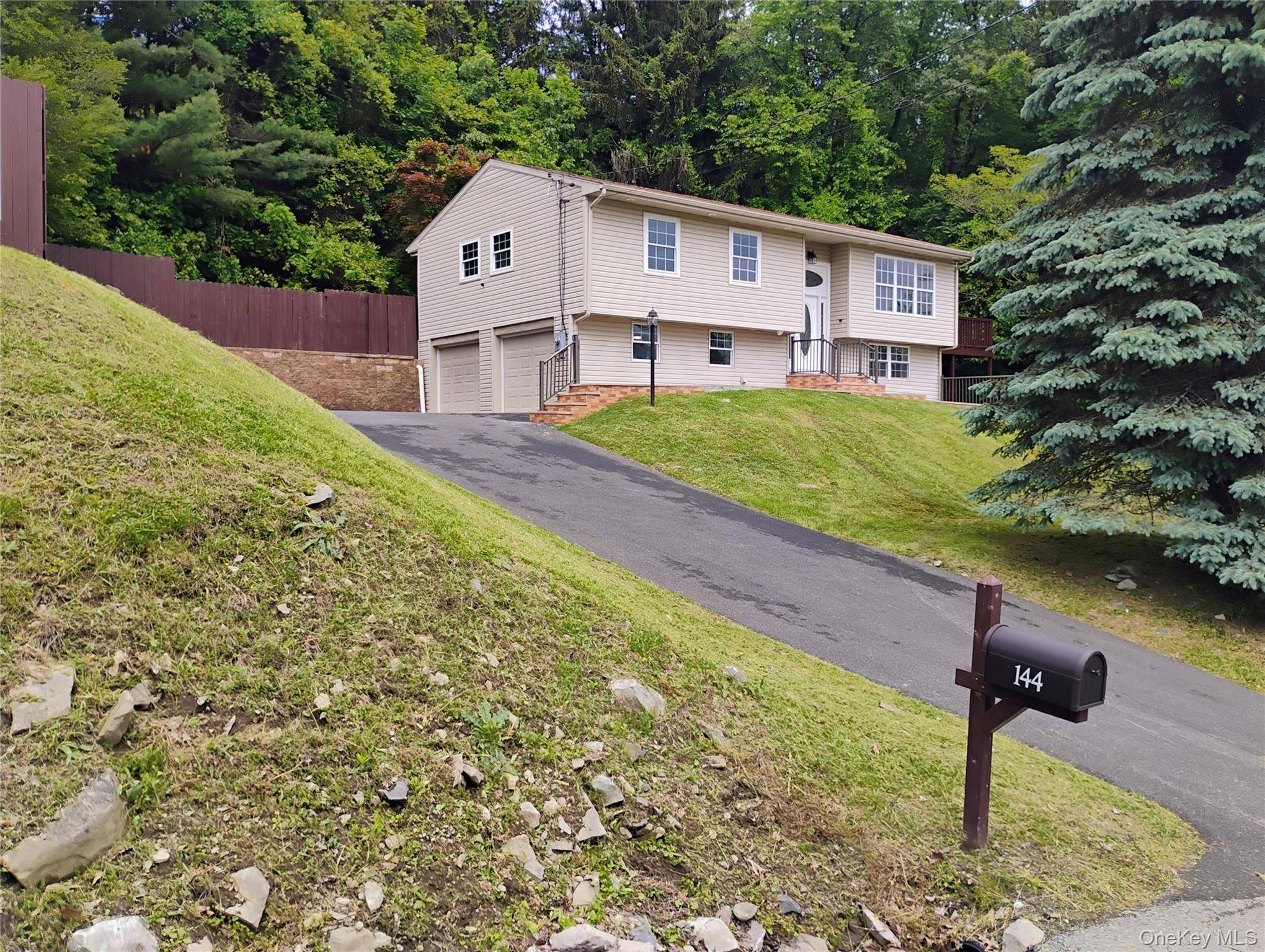 LOW PROPERTY TAXES IN MARLBORO !