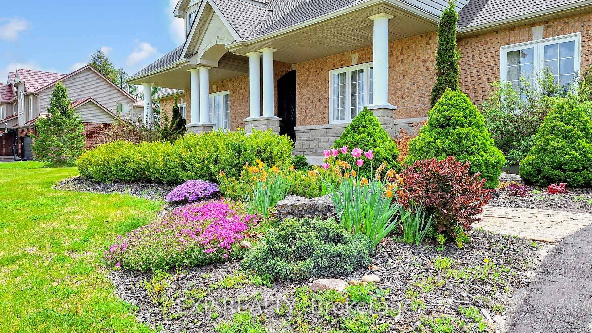 Discover the perfect blend of residential comfort and business opportunity at 42 Somerville Crescent, Mulmur.
