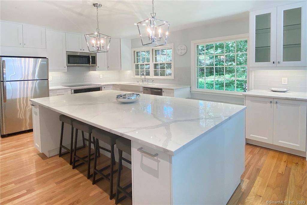 Beautifully updated FURNISHED colonial in Greenfield Hill.