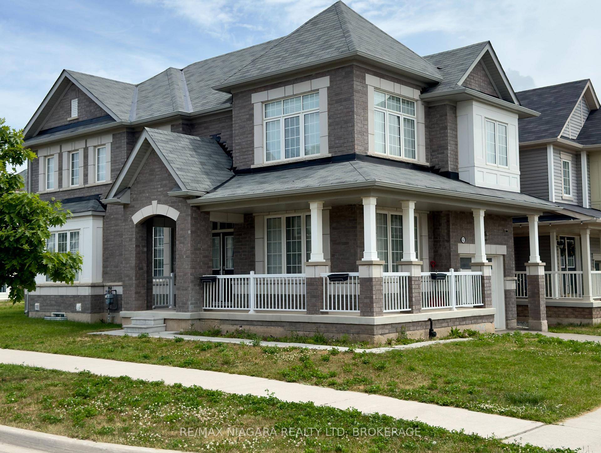 Welcome to 42 Doreen Drive, A Corner Lot Home in a Family Friendly Thorold Neighbourhood.