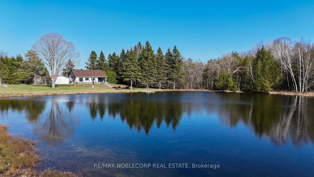 Discover your own private escape with this exceptional 59 acre estate, where nature, privacy, and lifestyle come together seamlessly.