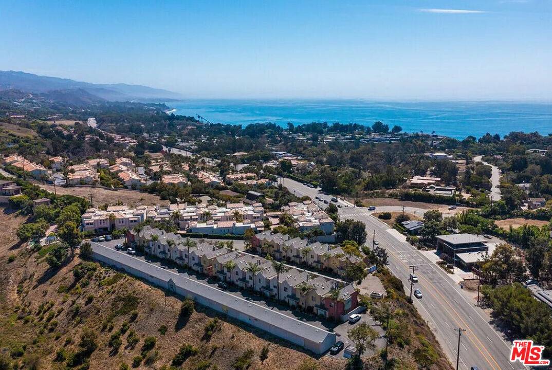 28711   Pacific Coast Hwy 2BR Malibu La