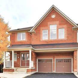 Gorgeous Recently Constructed 2 Bedrooms WALKOUT BASEMENT Apartment, WITH scenic view of Ravine.