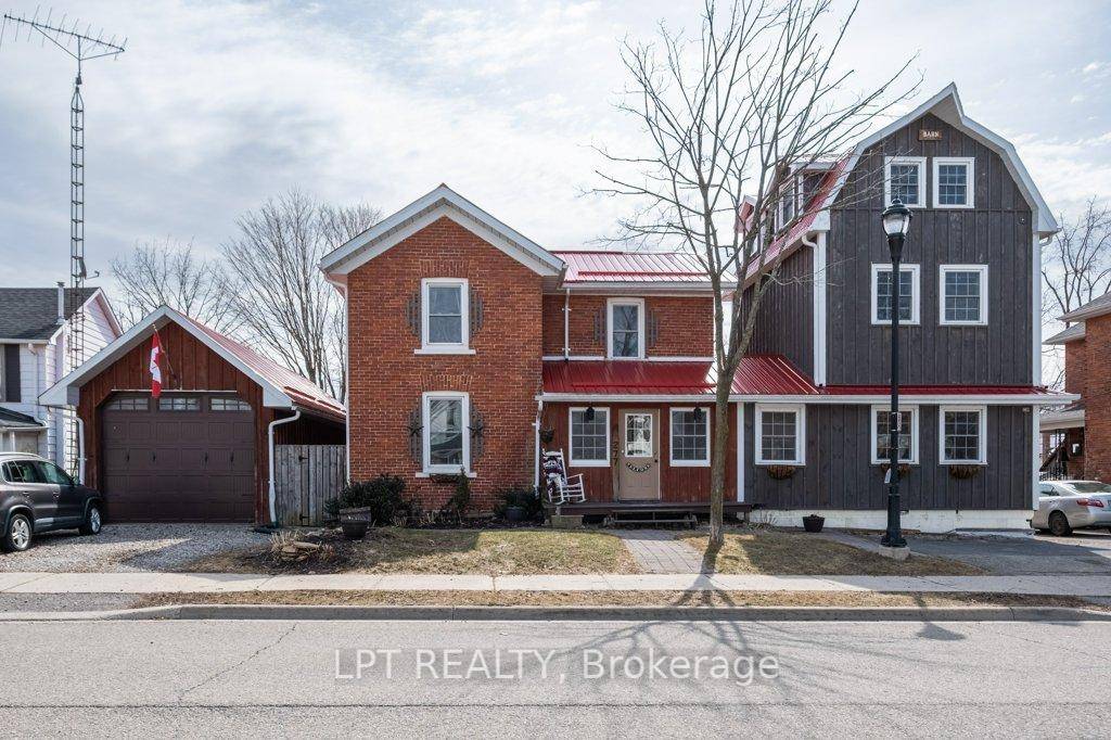 Charming 4 Bedroom Home with Legal Income Suite in the Heart of the 1000 Islands Welcome to the Barn on Brock this beautifully unique home in Gananoque, the heart of ...