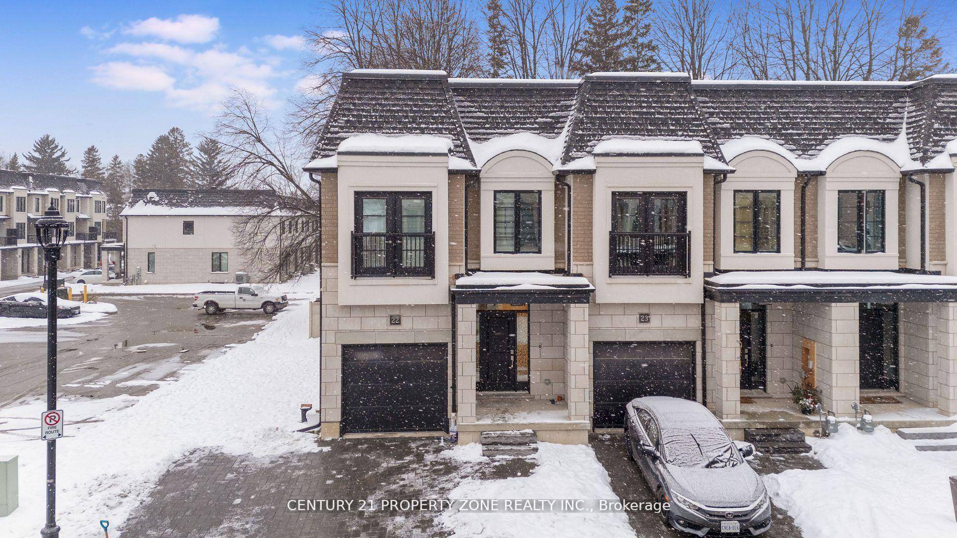 Experience luxury living in the heart of Cambridge with this stunning 3 bedroom townhome.