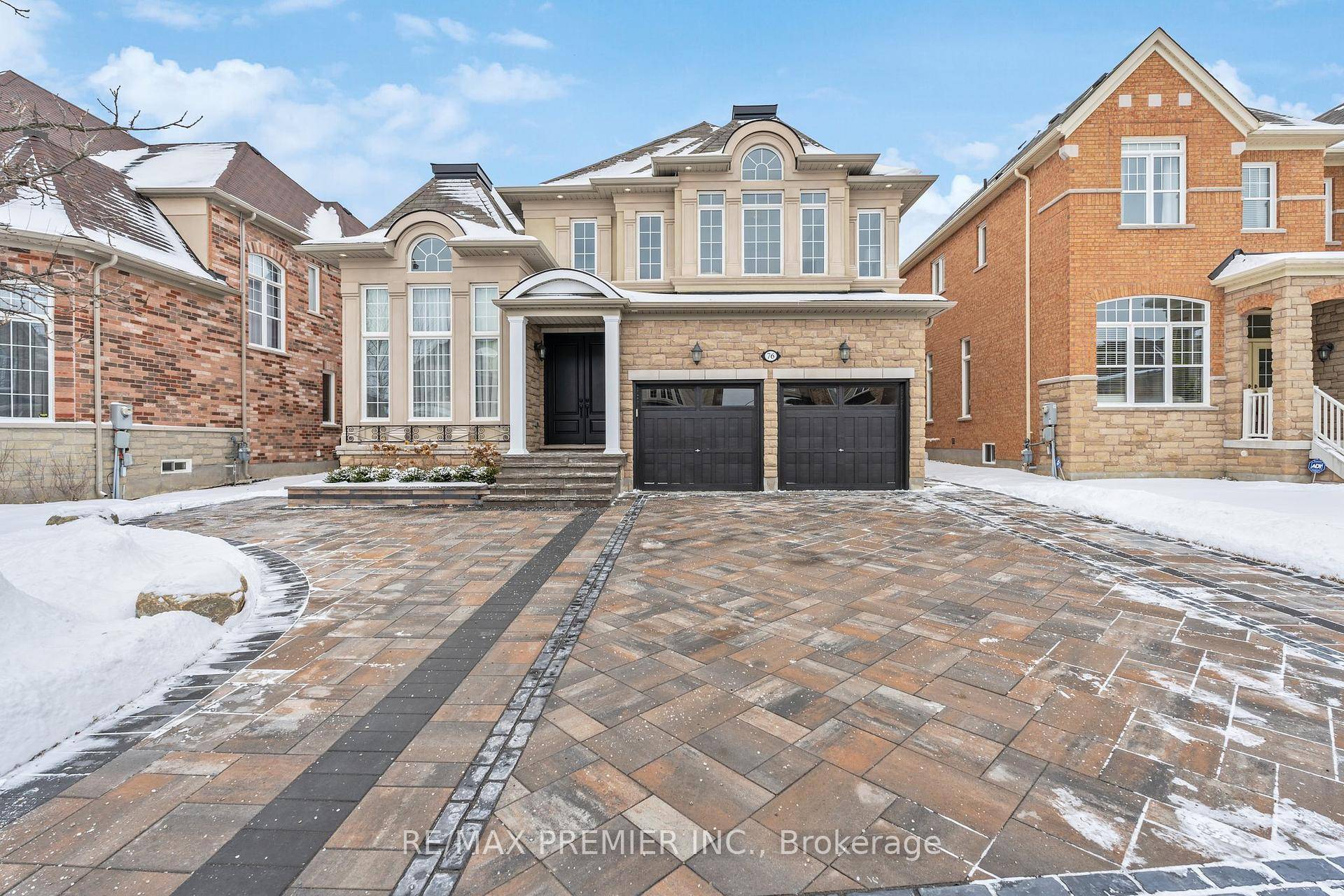 Spectacular Luxury Home On A Premium 50Ft Lot Backing To Conservation in E N C L A V E Of Upper Thornhill Estates Quiet Crescent Surrounded By Pond amp ; ...