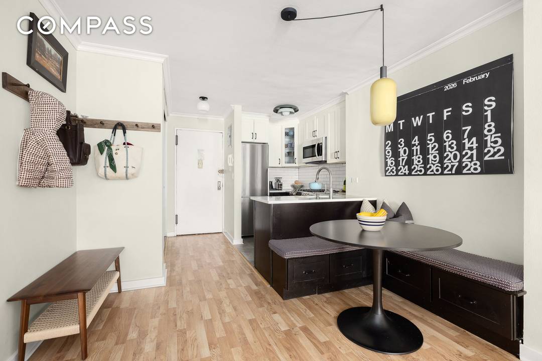 Welcome to a beautiful home located in historic Clinton Hill Brooklyn in the Willoughby Walk Cooperative Apartments, which is comprised of 575 units in two buildings 195 Willoughby Avenue and ...