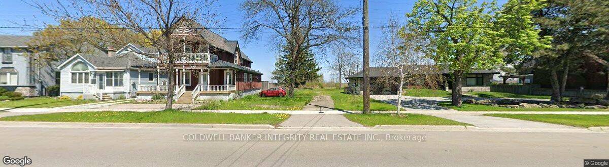 This premium location. Whether you're an investor, builder, or future homeowner this Rear opportunity to build your a dream home on this prime vacant residential lot in Hamilton beach !